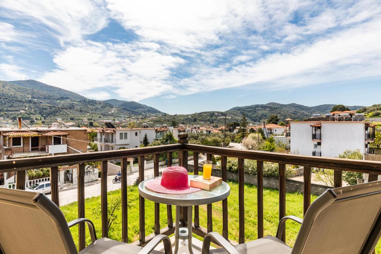 White Lily Aparthotel Skopelos Town Exterior photo